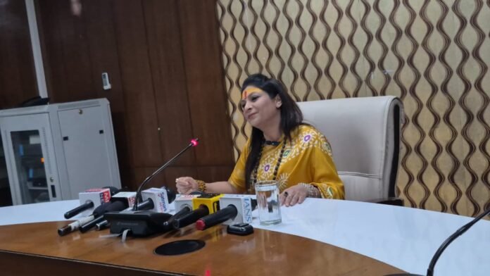 WhatsApp Image 2025-11-12 at 6.45.50 PM