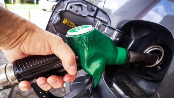 extends sanctions waiver