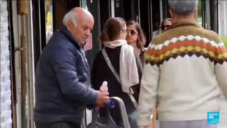 Iranian economy: Layoffs,