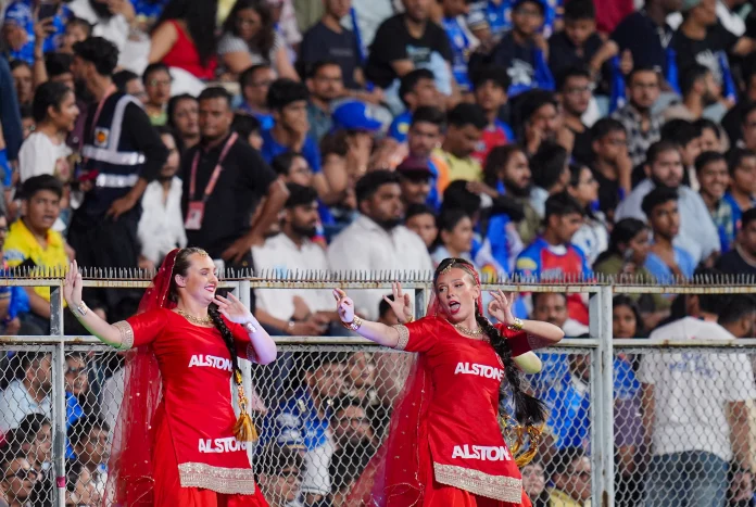 चीयरलीडर्स