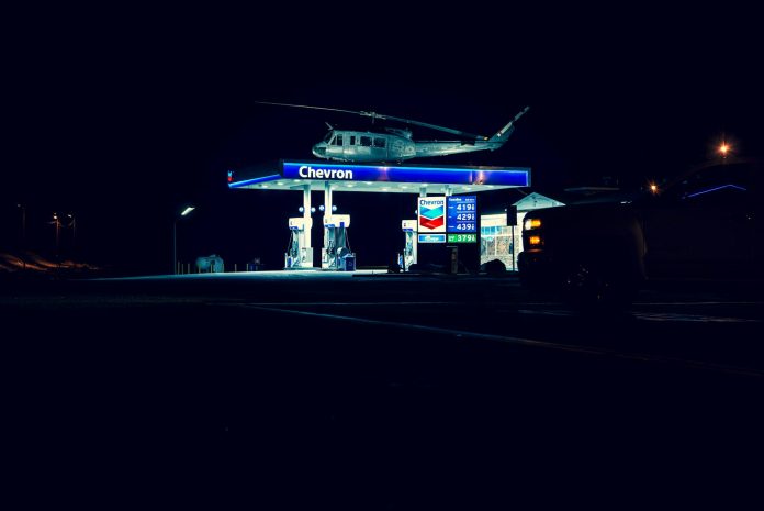 भारत की ऊर्जा संकट: अमेरिका के तेल छूट वापस लेने से क्या होगा? जानिए पूरा सच, जो बदल देगा आपकी सोच