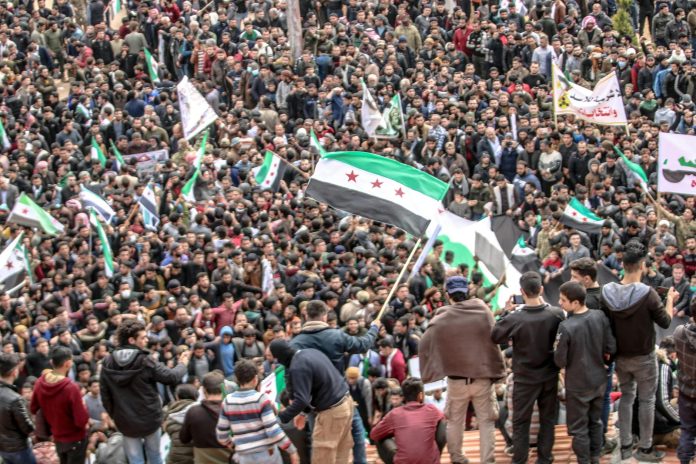 पीएम मोदी को 'आतंकवादी' कहने पर खड़गे पर हमला! भाजपा ने ईसीआई में शिकायत दर्ज कराई, जानिए पूरा मामला और क्यों है इतना गरमाया हुआ!