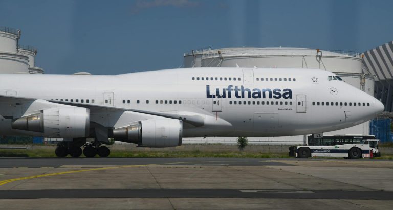 Jet fuel crisis deepens as Lufthansa cuts flights
