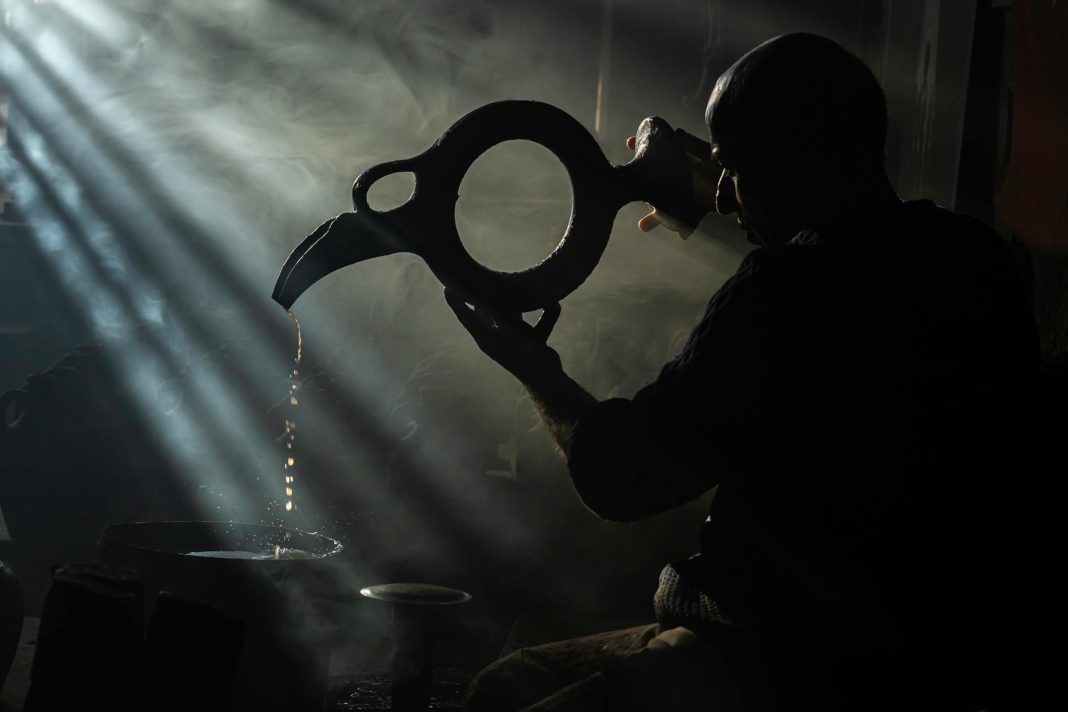 क्या सेक्स वर्क सिर्फ पेशा है या समाज की नैतिकता का आईना? जानिए इतिहास की वो दास्ताँ जो आपको हिला देगी